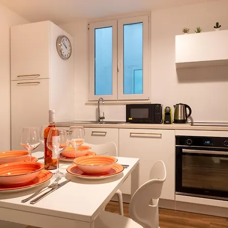 Moderno A Near Policlinico Apartment Bari